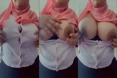 Jilbab Pink Toket Gede Ngentot Gila Sampai Lemas